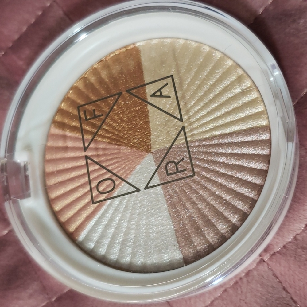 OFRA COSMETICS BEVERLY HILLS HIGHLIGHTER. - Picture 7 of 10